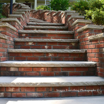 Avellino Custom Masonry- Front Steps