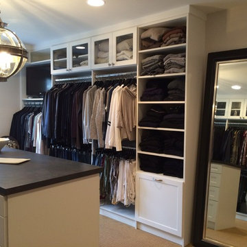 Contemporary Walk In Closet
