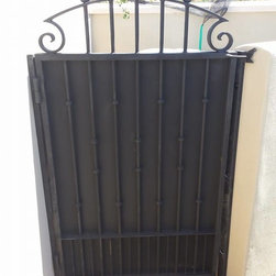 Courtyard Gates - Products