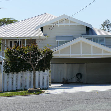 CARPORT, GATEHOUSE & DRIVEWAY