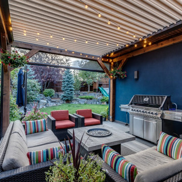 StruXure Adjustable Pergola on Cedar Frame with Phantom Motorized Screens