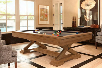 Family room - contemporary family room idea in Toronto