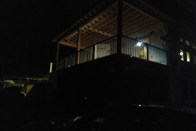 Example of a classic deck design in Providence