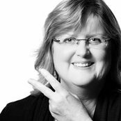 Lynn Miller's photo