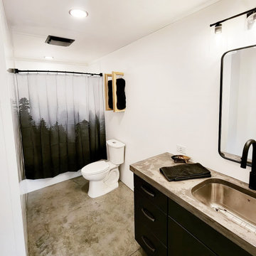 Cabin Bathroom