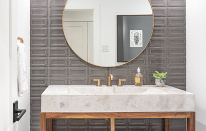 The 10 Most Popular Powder Rooms of Spring 2021