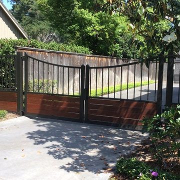 Carriage Gate
