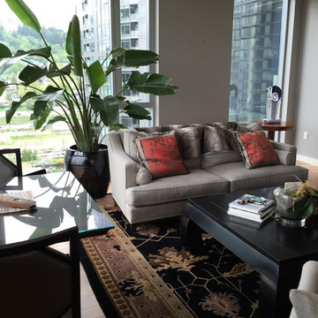 A Classic Transitional Residence