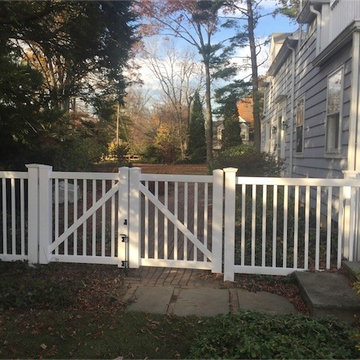 4 ft high @ActiveYards Hawthorne vinyl fence in HAVEN Grade.