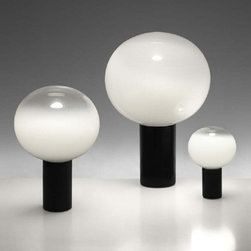 Laguna Table Lamp by Artemide - Table Lamps