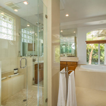 Contemporary / Traditional