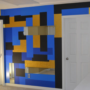 3D Wall w/ Metallic Gold & Mirror Incorporated
