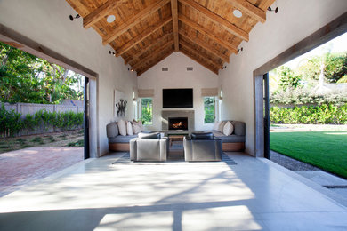 Transitional living room photo in Orange County