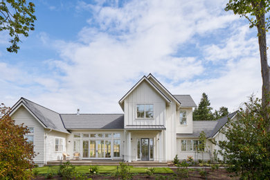 Farmhouse exterior home photo in Seattle