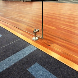 Ministerio de Hacienda - Hardwood Flooring