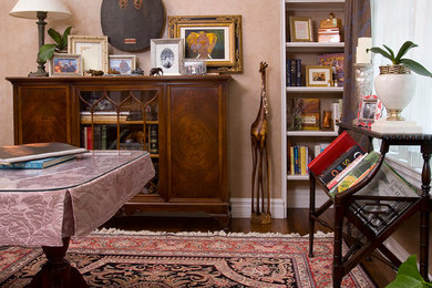This is an example of an eclectic home office in Denver.