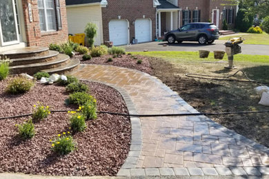 This is an example of a traditional landscaping in Baltimore.