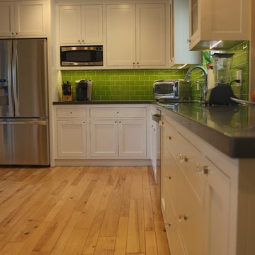Color Burst Farmhouse Kitchen