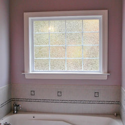 Glue Chip Logan - Stained Glass Panels
