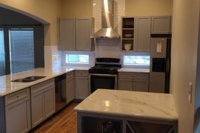 Example of a kitchen design in Houston