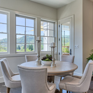 SummerHill Homes Dining Rooms: Harvest Court Residence 2 Kitchen Nook