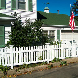 Vinyl Fences - Home Fencing And Gates