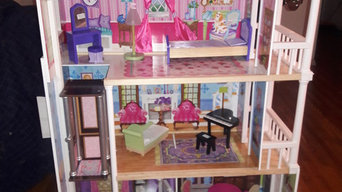 Little Toy Doll House (Small Handyman project)