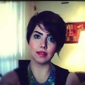 Mona Ghnbs foto