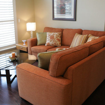 Transitional Great Room in Condo