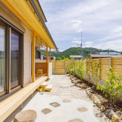 里山に建つ木の家 - 商品