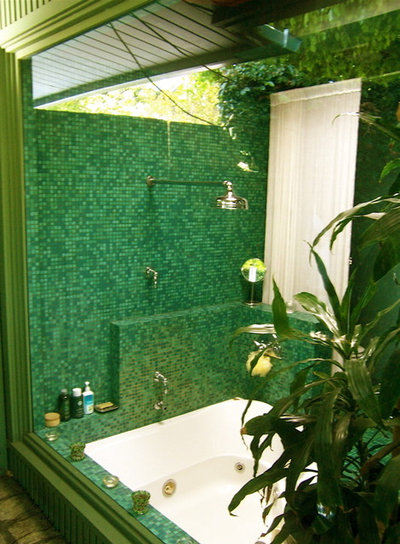 this is another example of how mosaic tiles can be used in a bathroom to evoke the feeling that you are in the midst of nature - Home Decor Tile this is another example of how mosaic tiles can be used in a bathroom to evoke the feeling that you are in the midst of nature - Home Decor Tile