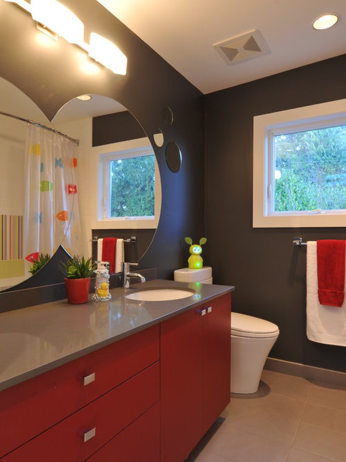Bathroom Design Ideas, Remodels & Photos with Red Cabinets