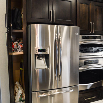 Elegant and Modern Kitchen