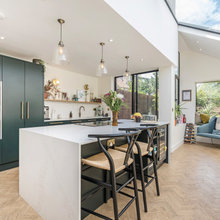 Houzz Tour: Striking Glazing Across All Floors in a Refurbed Home