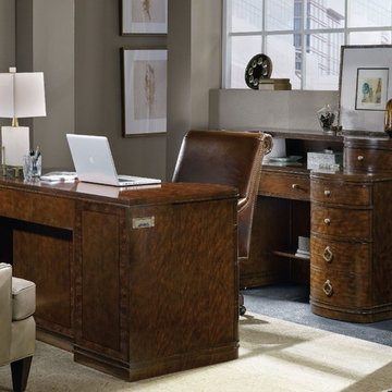 Hooker Furniture Home Office Skyline Executive Desk