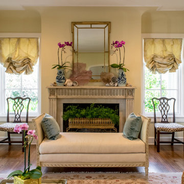 Terrell Hills Classic Living Room