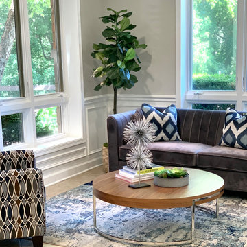 Eagle Point Condominium Common Spaces, Niles