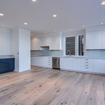 Magnolia Waterfront Custom