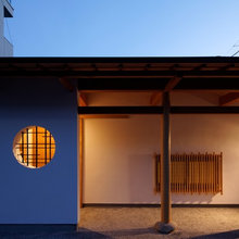 moon gate