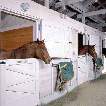Pasant Stables