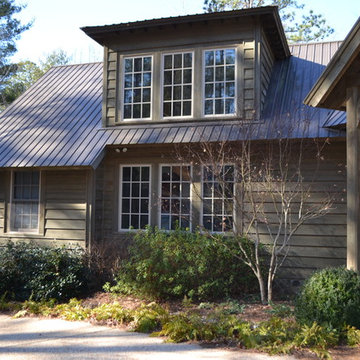 Mountain lake house