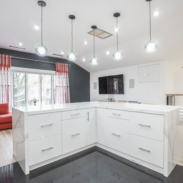 Riverside Drive Town House