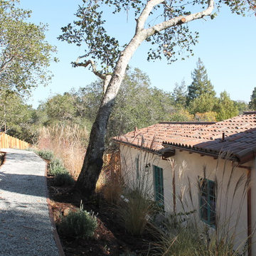 Minimalist Spanish Colonial