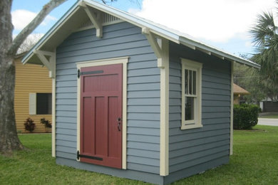 Inspiration for a craftsman detached garden shed remodel in Orlando