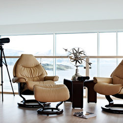 Voyager by Stressless - Recliner Chairs