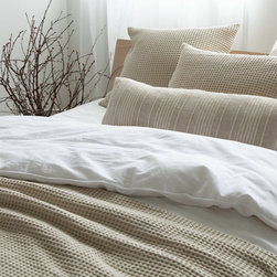 Washed Waffle Ecru - Blankets