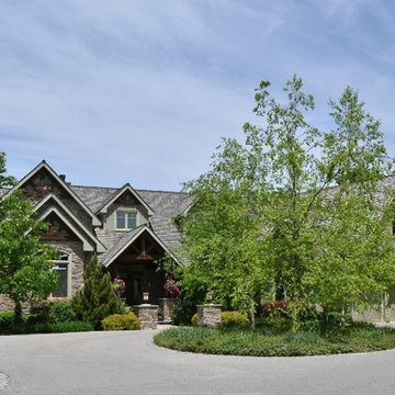 Circular Driveway/asphalt w/granite set borders
