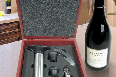 Epicureanist 4 Piece Wine Essentials Gift Set