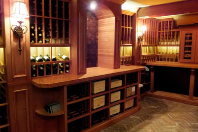 Wine cellar - traditional wine cellar idea in Jacksonville