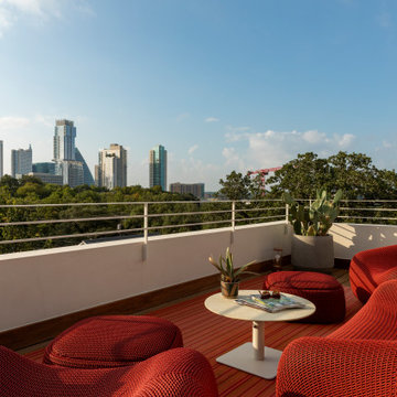 Contemporary Deck